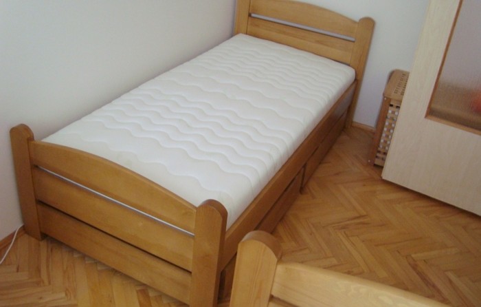 ŁÓŻKO DĘBOWE Z SZUFLADĄ ŁUKOWE